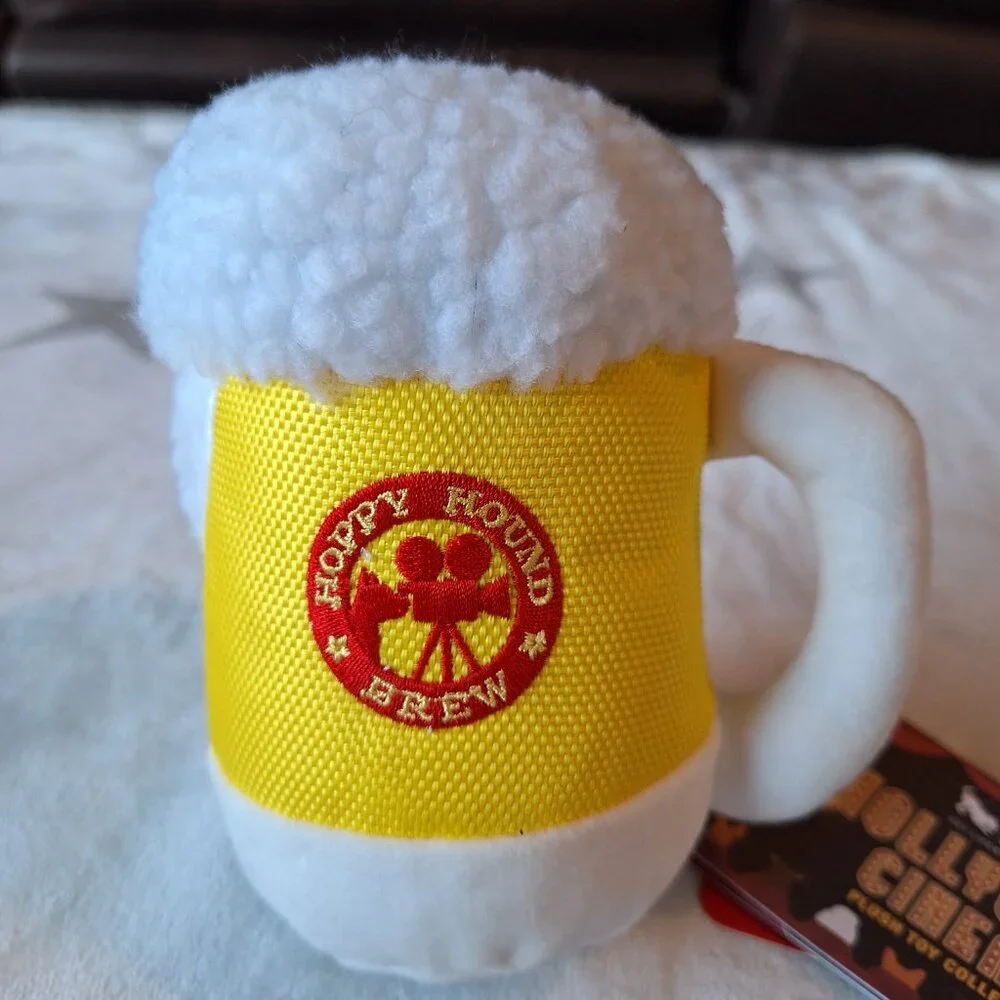 P.L.A.Y.'s Hollywoof Cinema Happy‎ Hound Brew Fun Dog Toy New Crinkle Crunchy
